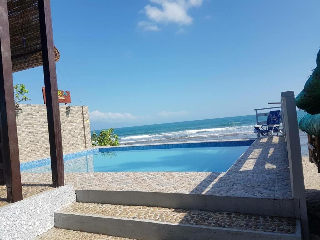 Aura Marina Sands Beach Resort Baler Bagian luar foto